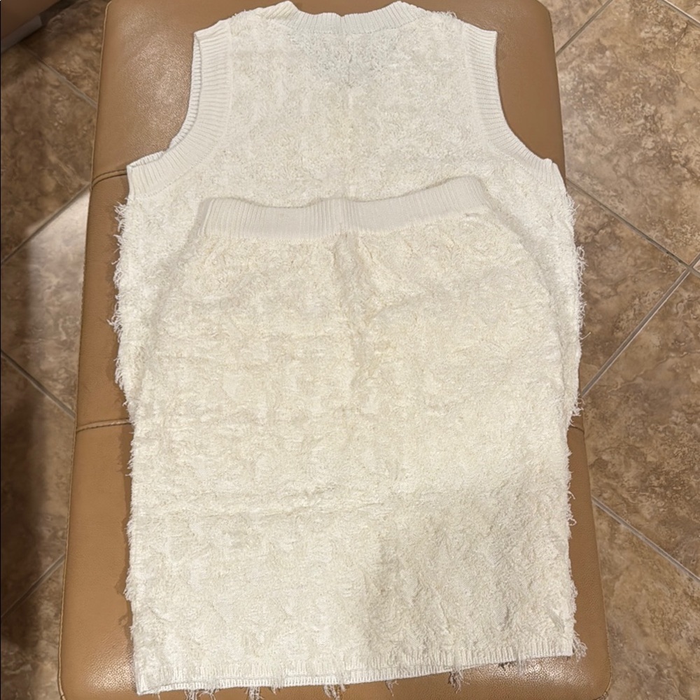 Italian Inspired Designer #5 Elegant White Textured Tank w/Skirt 2piece outfit - Picture 10 of 12